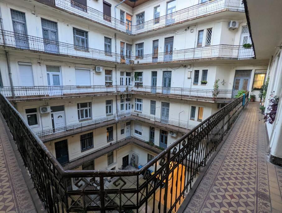 Spacious 4Br Oasis In Central Budapest - Bp Sky المظهر الخارجي الصورة